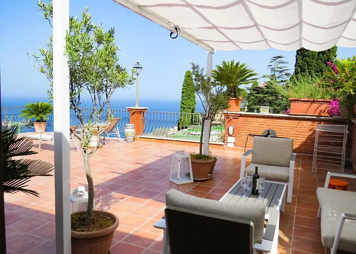 La villa: Villa Athèna