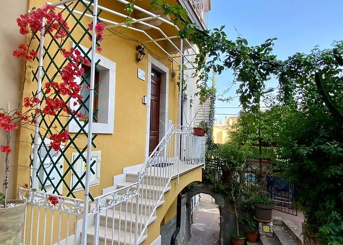 Hotel 3 stelle: Casa FERRARA